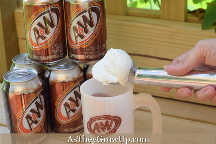 National Root Beer Float Day